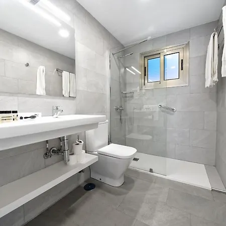 Апартаменты Papagayos *