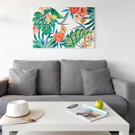 Papagayos Апартаменты *